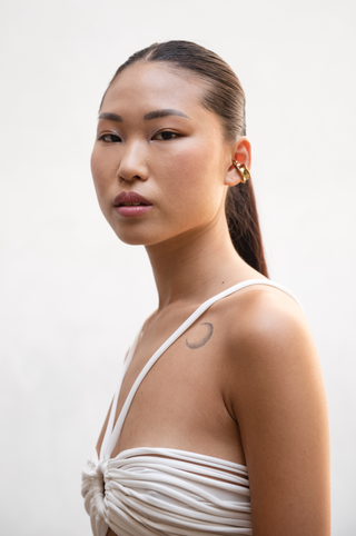 Faïence Ear Cuff Gold | DEFAÏENCE | Ear cuff | Balcone Store
